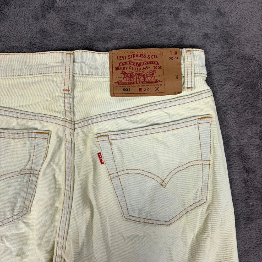 Vintage Levis Jeans Men 32x30 Yellow 501 Button Fly Straight Leg Made in USA 90s